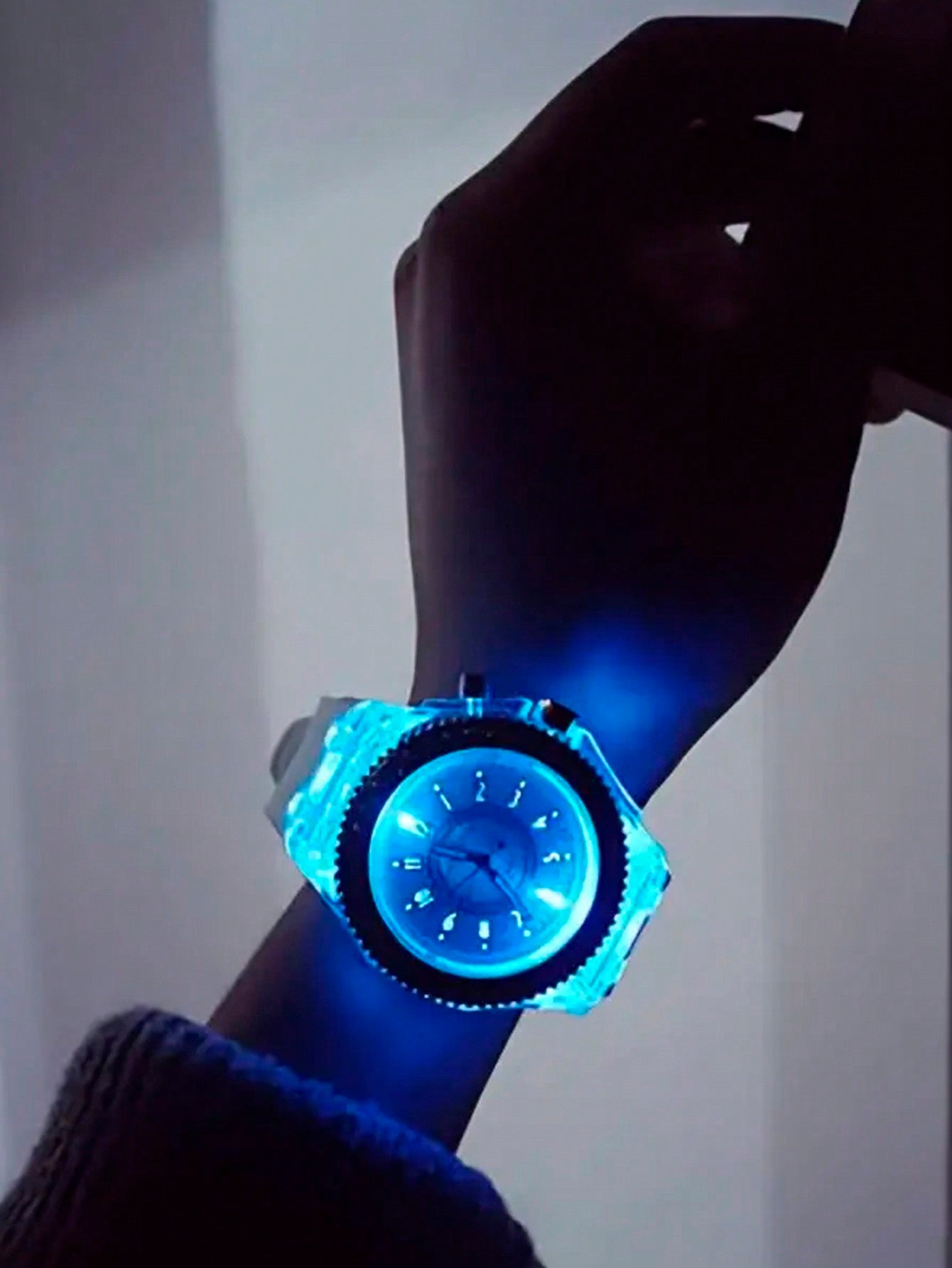 Luminous Watch Rhinestone LED Flash Couple Silicone For Unisex Round Quartz Sports Watch