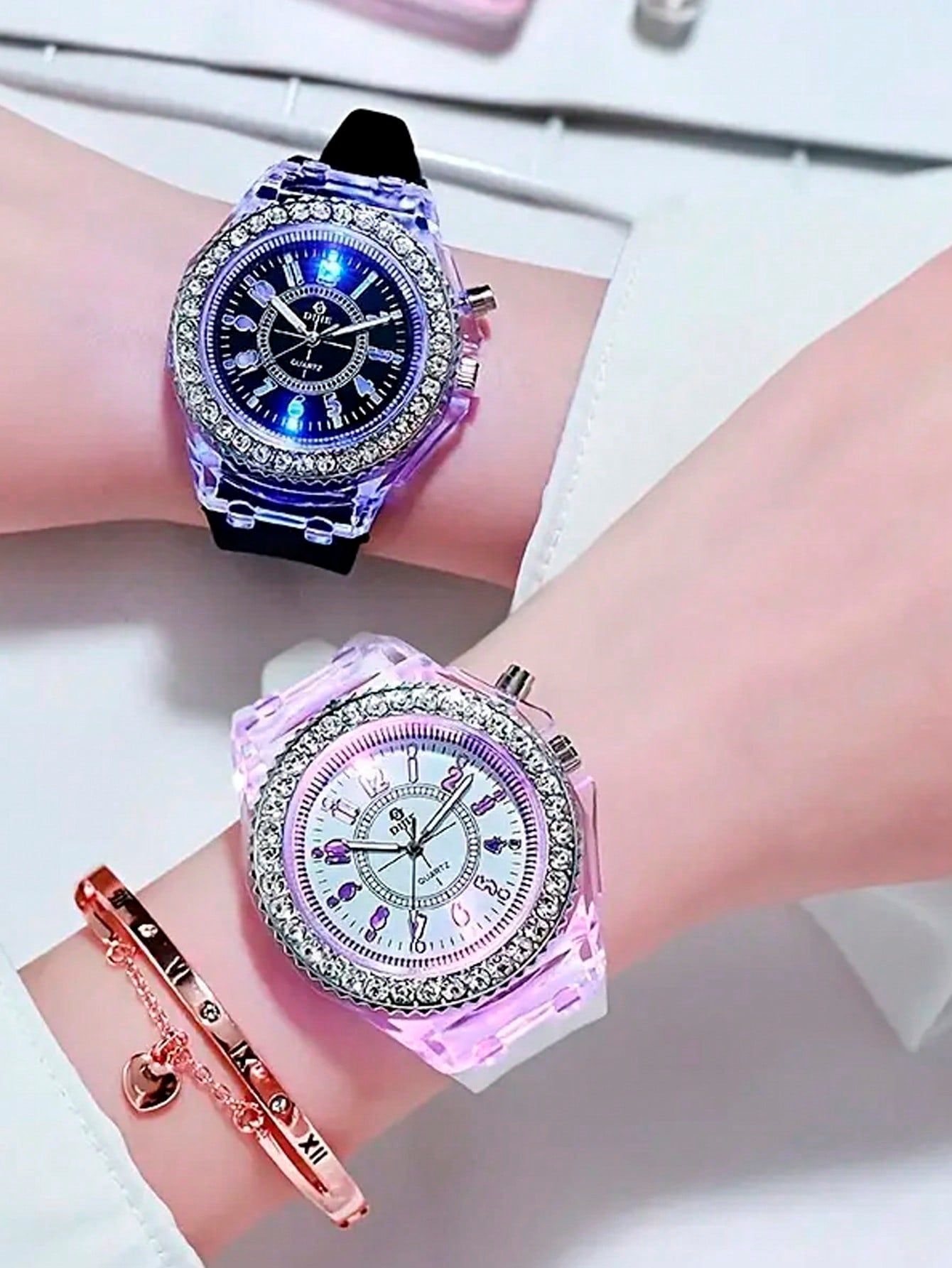 Luminous Watch Rhinestone LED Flash Couple Silicone For Unisex Round Quartz Sports Watch