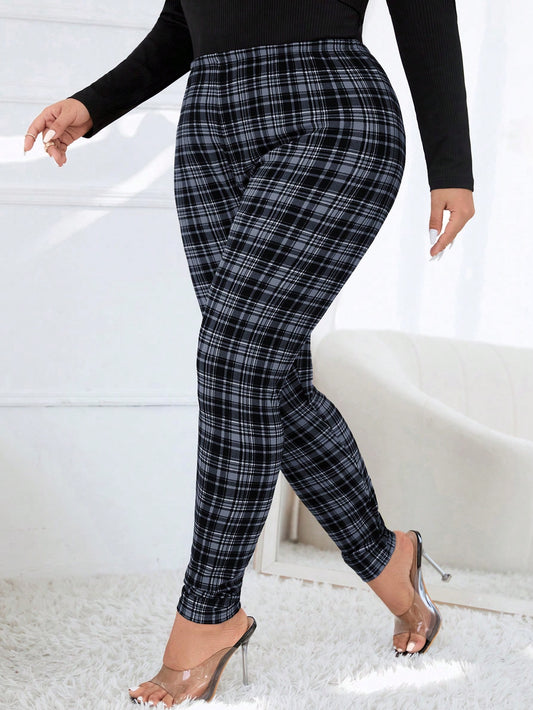 Essnce Plus Size Women's Checkered Stretchy Skinny Leggings