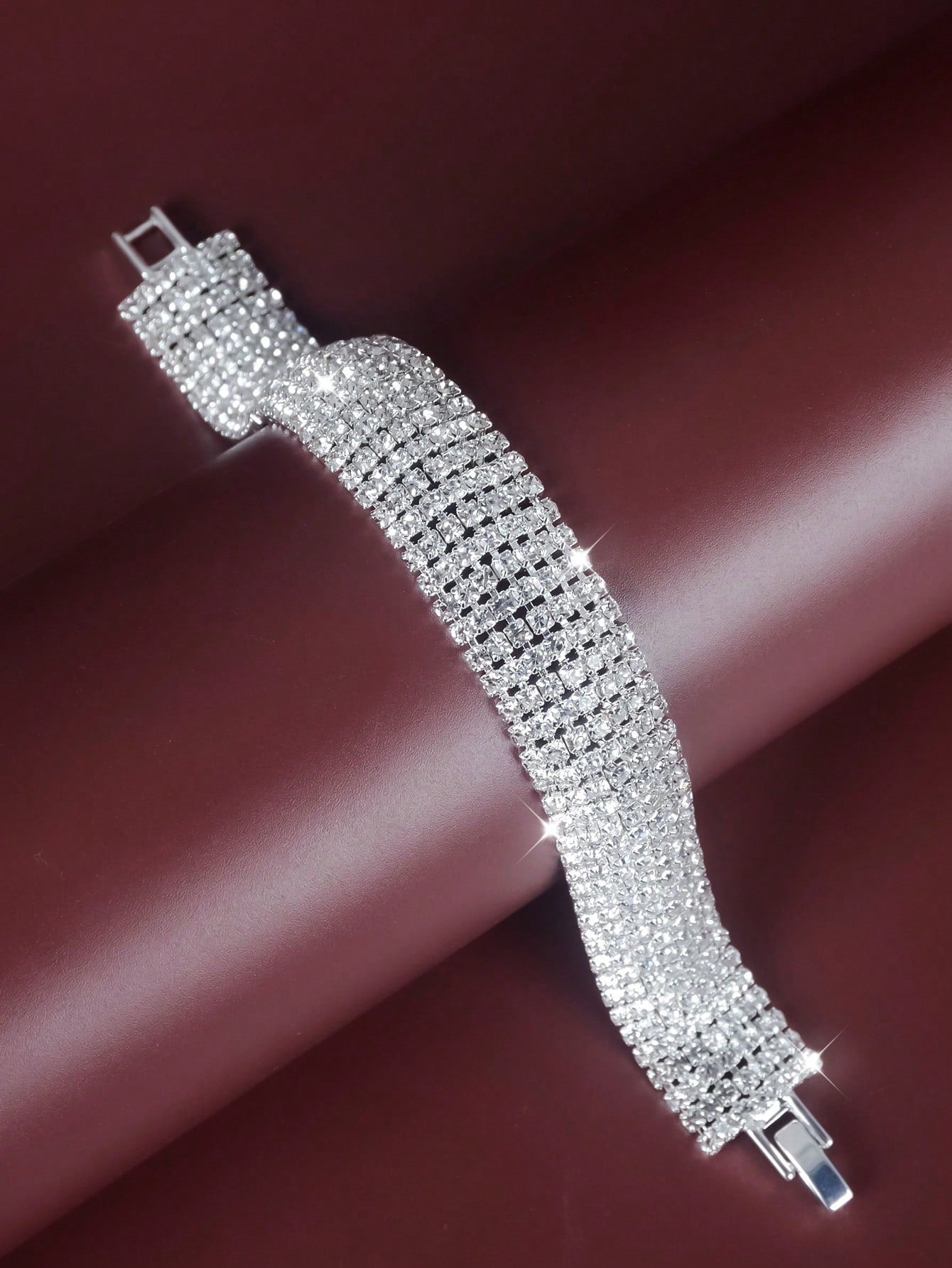 1pc Fashion Wide Water Diamond Bracelet For Women, Suitable For Daily Parties Or Wedding Jewelry