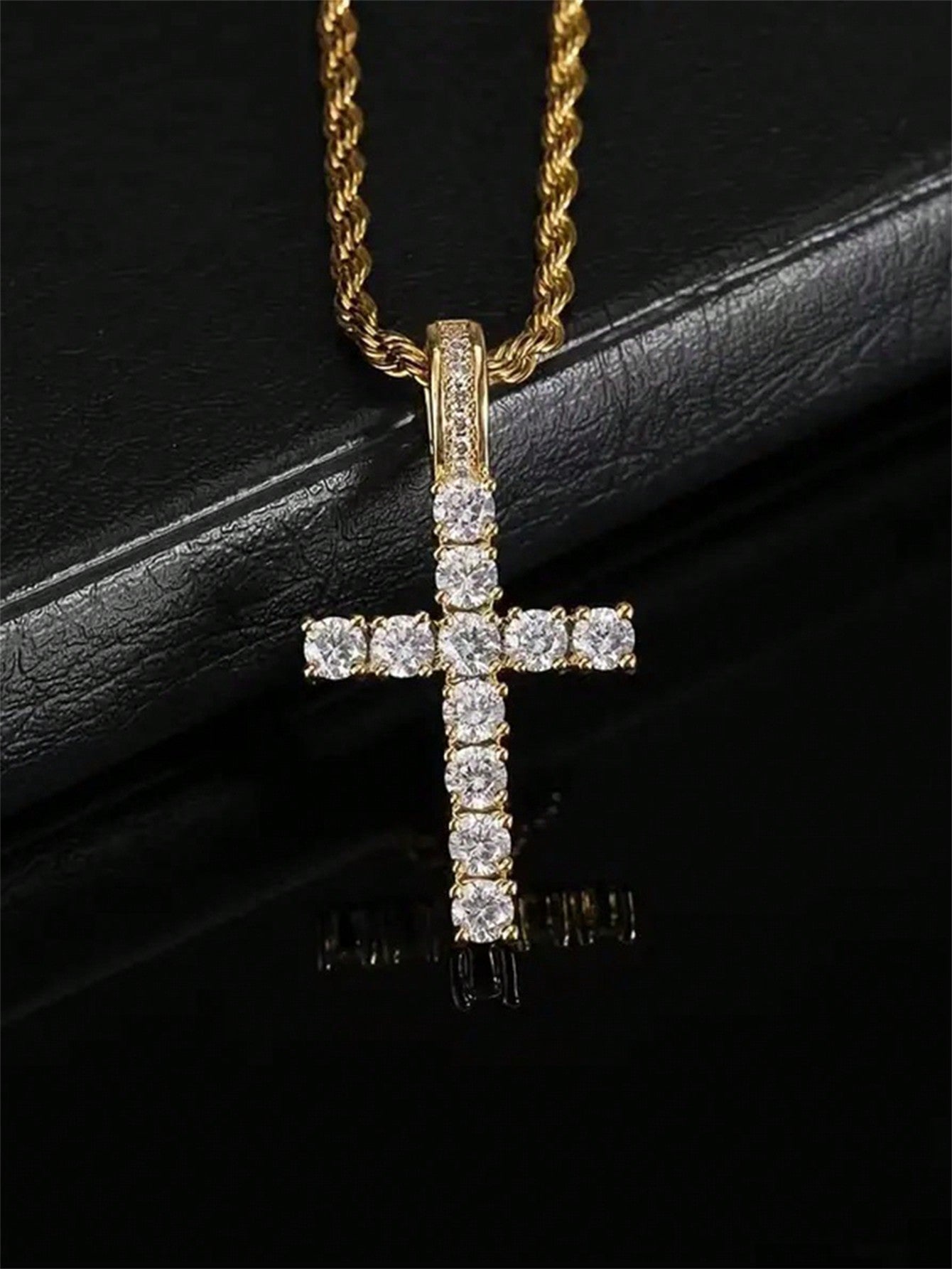 1 PC Gorgeous Cubic Zirconia Cross Necklace Pendant For Women Valentine's Day Gift Wedding Jewelry