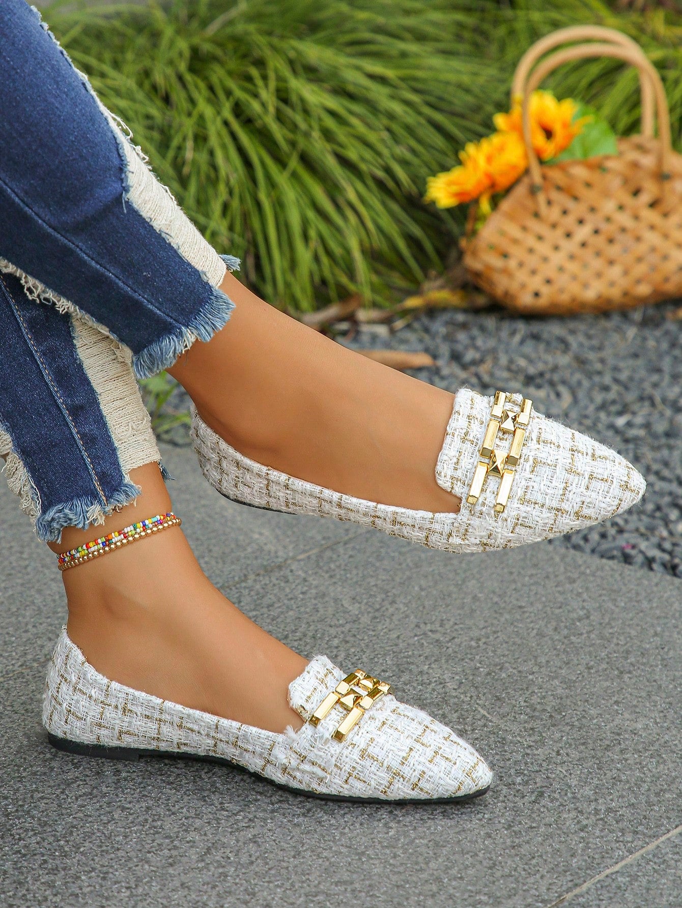 Pointed Toe Loafers With Metal Chain, Plaid Pattern, Slip-On Design, Suitable For Dresses, Flat Women Casual Shoes, For Spring & Fall