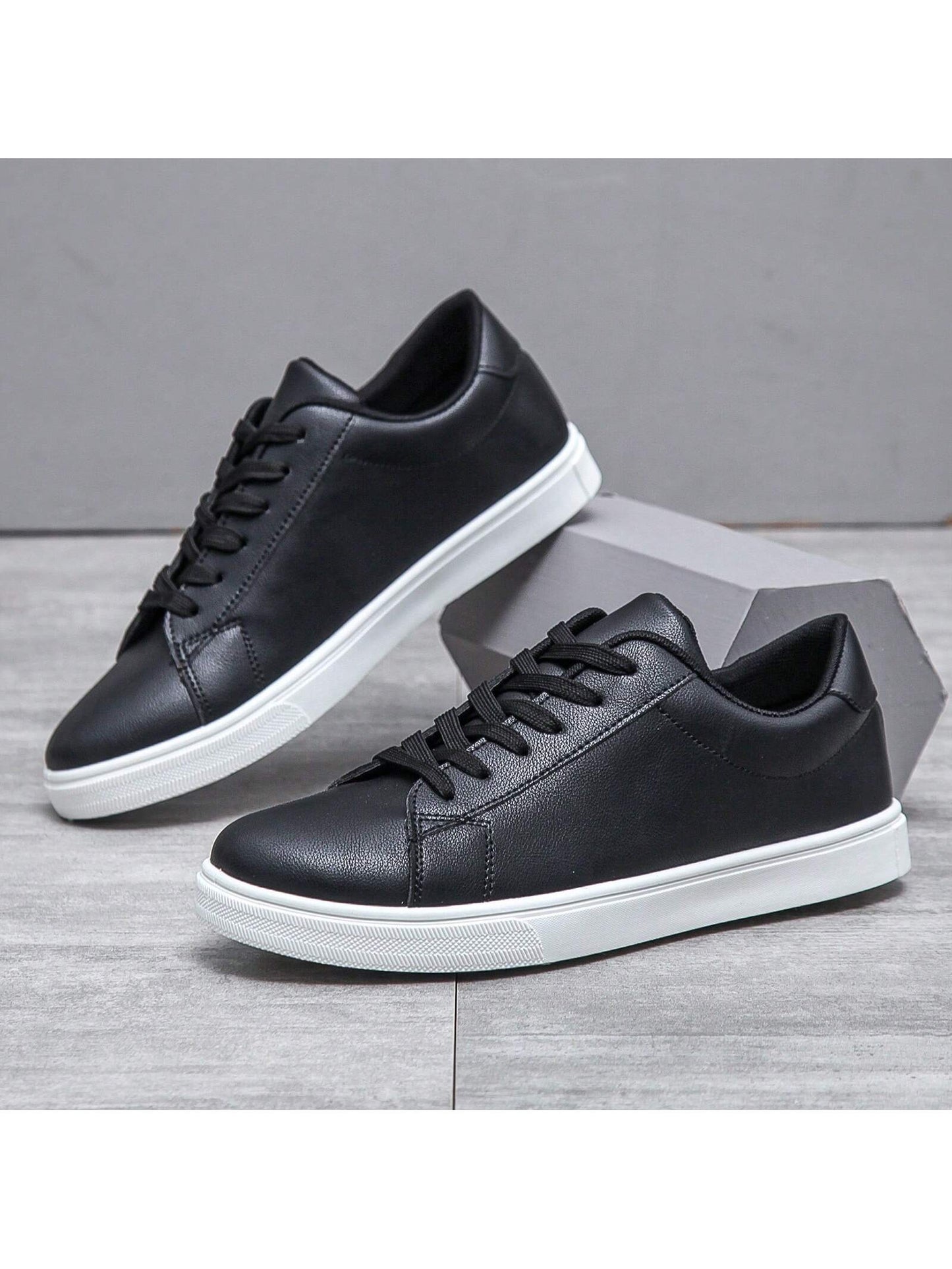 Men's Casual Athletic Sneakers Non-Slip Skateboard Shoes, Versatile Plain White Sneakers For All Seasons